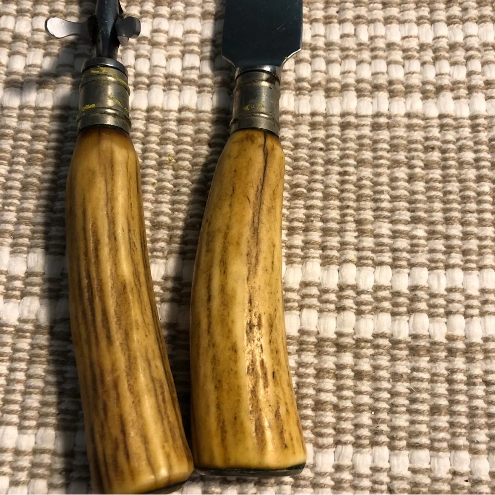 Carving Knife and Fork Set with Yellow deer antler Handles
